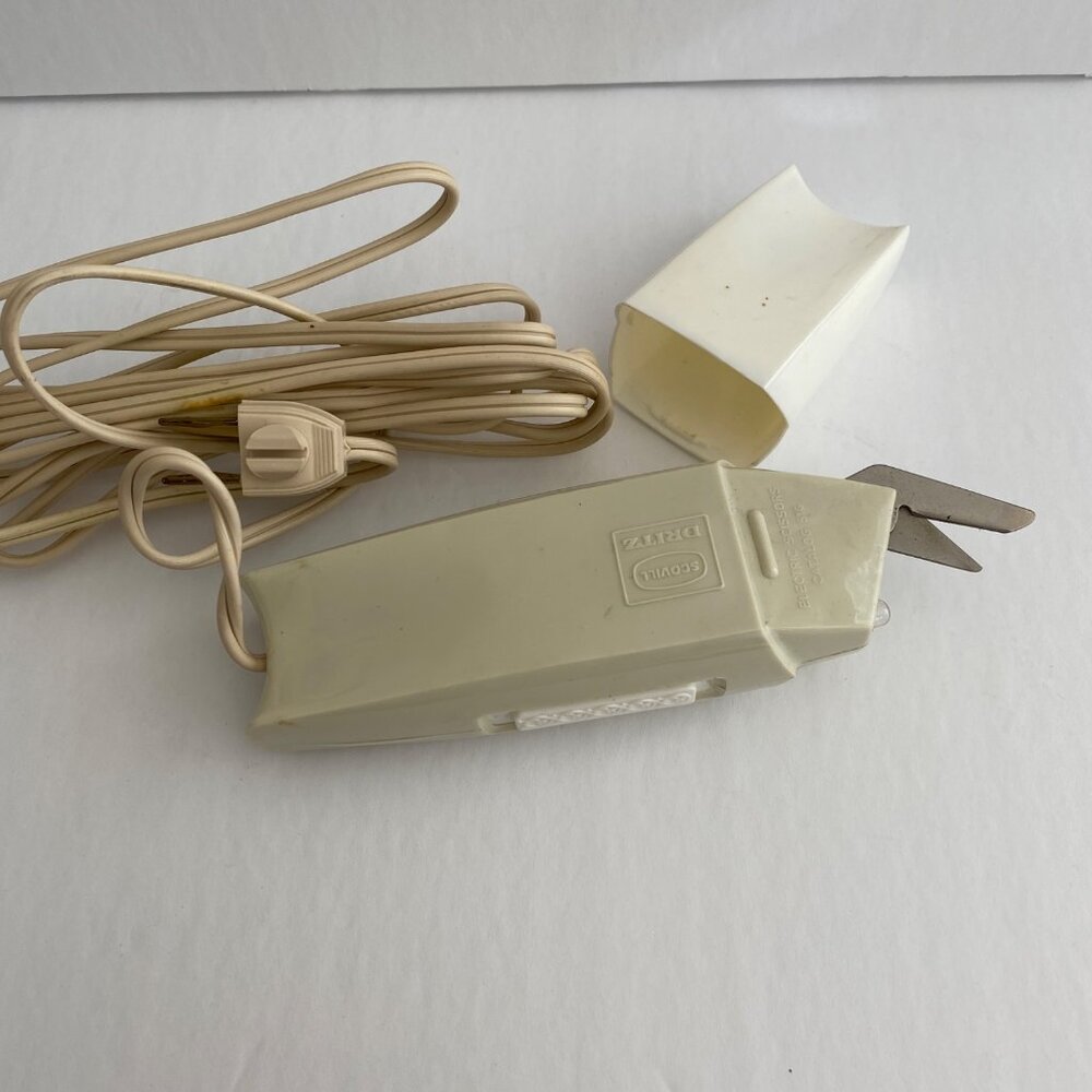 Vintage Dritz Scovill Electric Scissors Crafting Quilting Material Cutting Tools